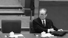 L’ex leader Jiang Zemin prelevato dalla sua abitazione