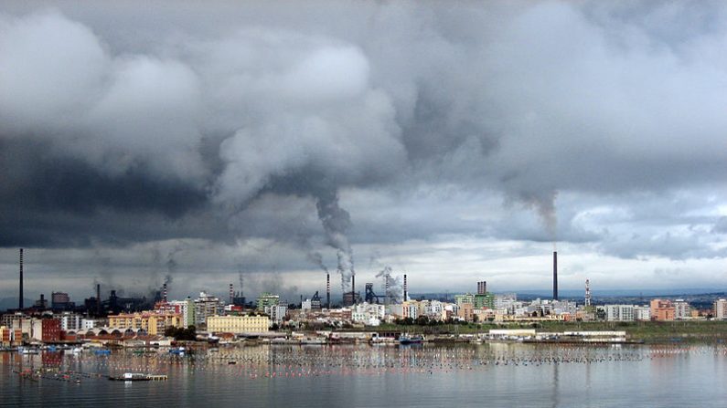 ILVA - Unità produttiva di Taranto (Wikimedia Commons)