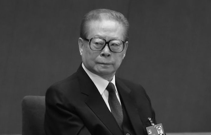 Jiang Zemin nella Grande Sala del Popolo a Pechino. 8 novembre 
2012. (Feng Li/Getty Images)