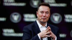 Musk recede dal contratto con la Nasa (forse)