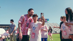 Messi e l’Inter Miami con i loro piccoli fans