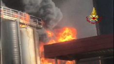 Incendio in un’azienda chimica