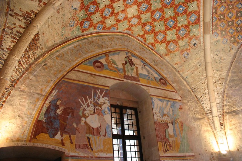 Affreschi nella Rocca di Angera