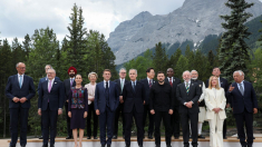Zelensky lascia il G7 con nuovi aiuti dal Canada