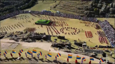 Migliaia di peruviani celebrano l’Inti Raymi del dio sole Inca