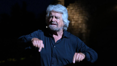 Grillo fa causa al suo ex partito Conte: non mi riguarda
