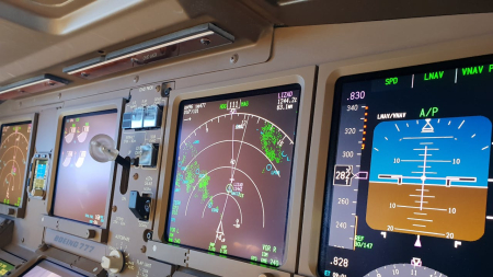 Enav: sabato sera problema traffico aereo nel nord Italia