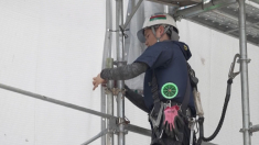 Giubbotti climatizzati contro il caldo estremo in Giappone