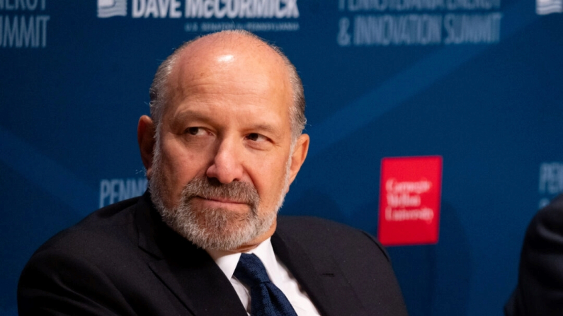 Il ministro del Commercio degli Usa, Howard Lutnick, interviene al Summit sull’Energia e l’Innovazione della Pennsylvania, presso la Carnegie Mellon University di Pittsburgh, il 15 luglio 2025. Samira Bouaou/The Epoch Times