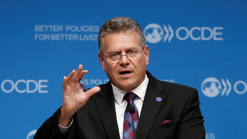 Il commissario europeo per il commercio Maros Sefcovic (foto archivio, REUTERS/Benoit Tessier)