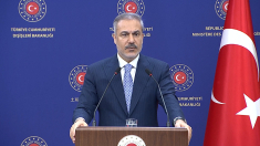 Turchia pronta a intervenire contro ogni tentativo di dividere la Siria