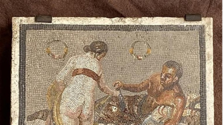 Restituito a Pompei un mosaico romano da eredi tedeschi