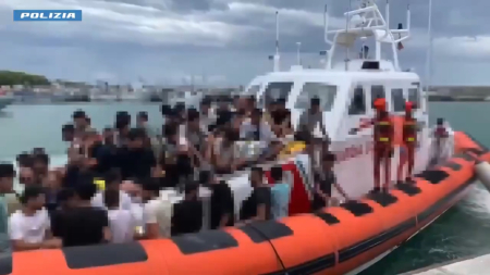 Impegno Francia-Germania-Italia contro l’immigrazione clandestina