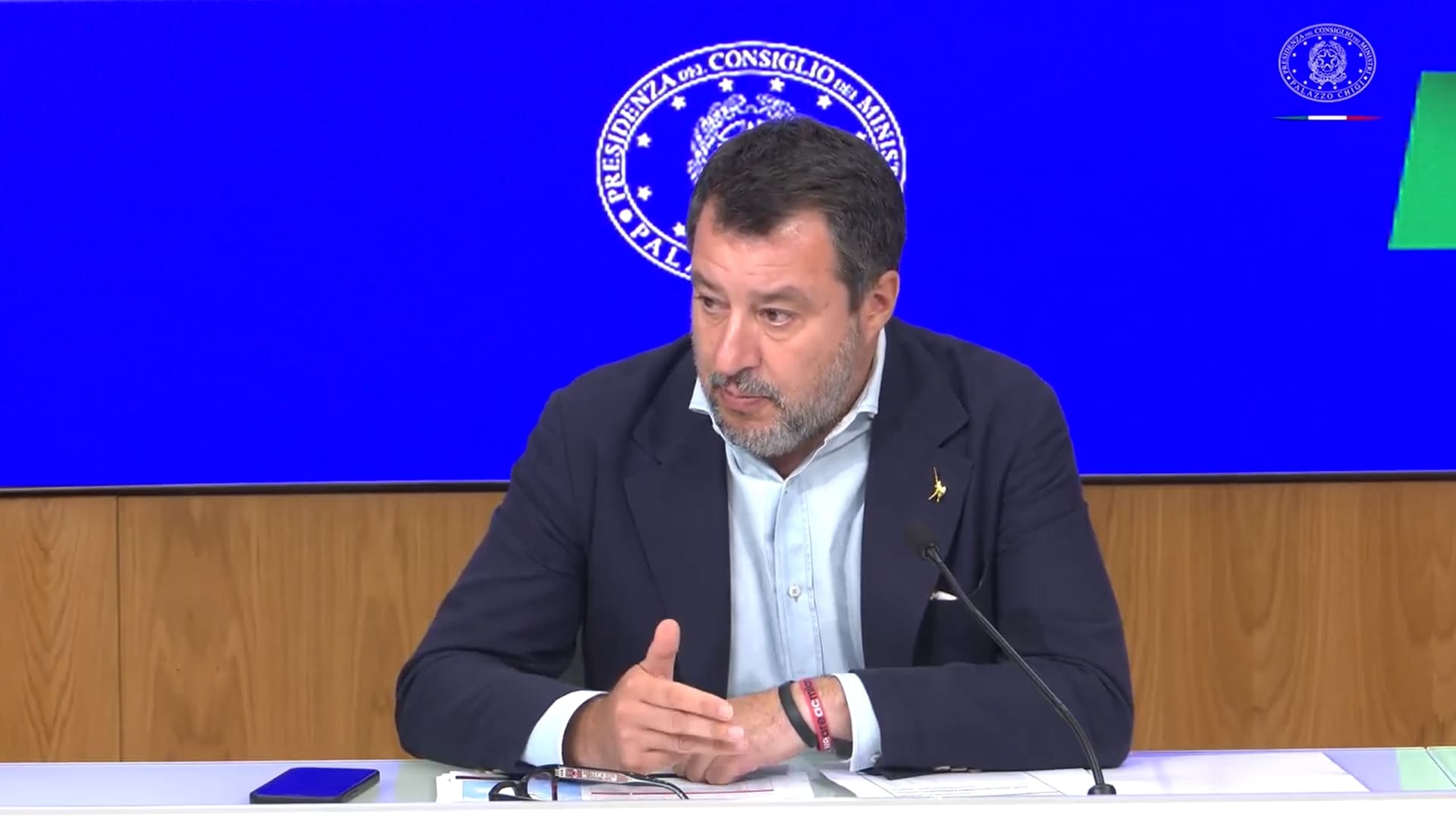 Salvini: traffico esseri umani supera quello di armi