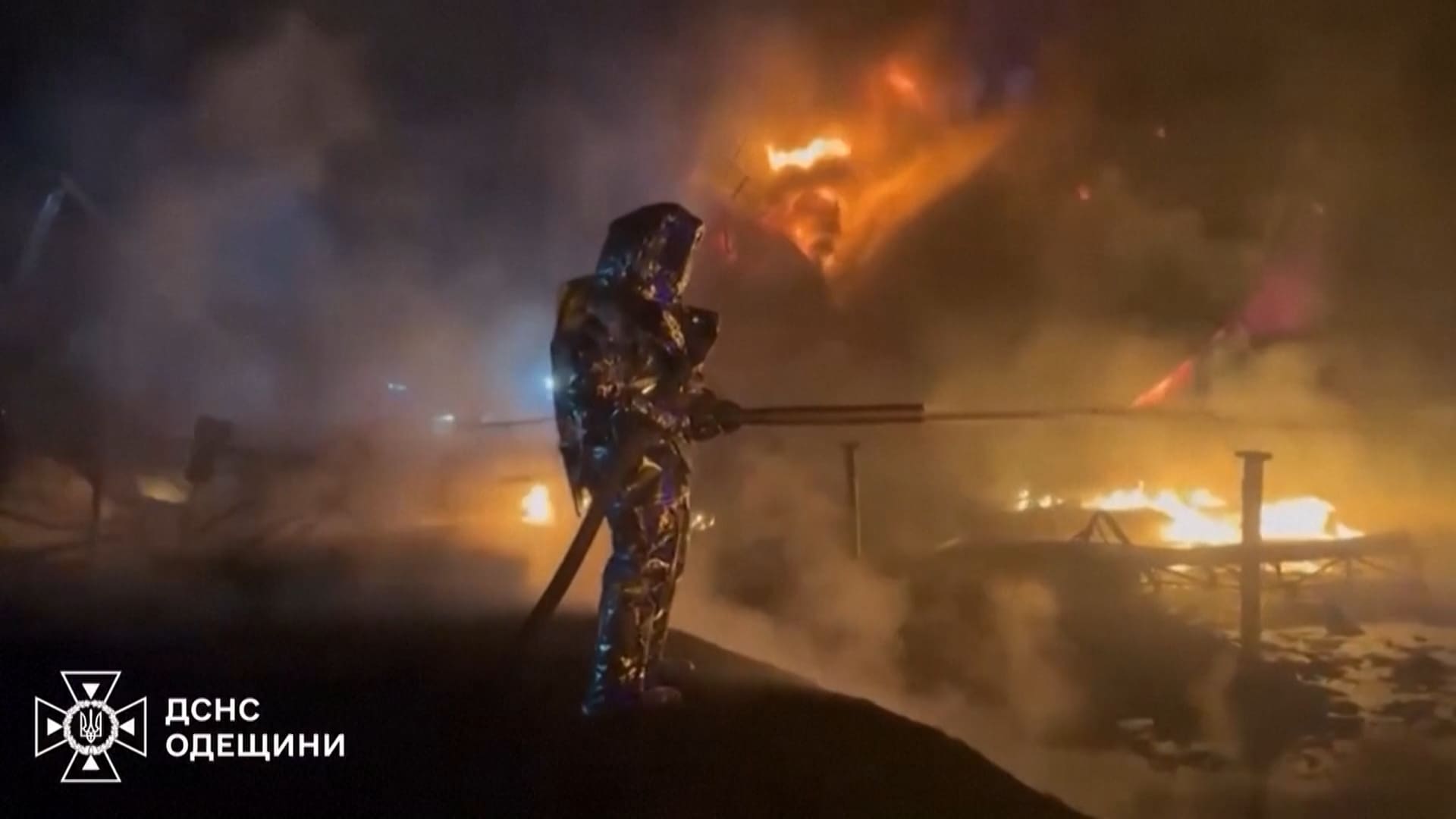 Come Hong Kong sostiene lo sforzo bellico russo con tecnologia canadese