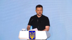 Zelensky: revoca alle restrizioni sui viaggi all’estero per gli ucraini tra i 18 e i 21 anni
