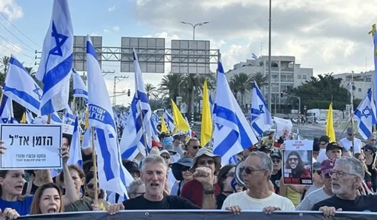 Proteste in Israele contro il governo Netanyahu (foto: profilo X Yair Golan).