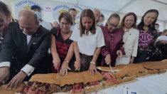 90 metri di panino, “filone” da record in Messico