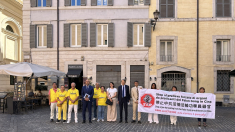 Manifestazione Falun Gong a Roma: fermate la persecuzione in Cina