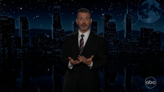Jimmy Kimmel torna in Tv e si scusa con la vedova Kirk