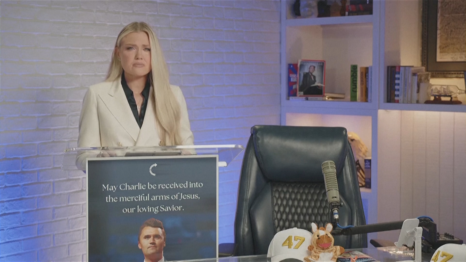 La vedova Kirk: «Non avete idea di quello che avete fatto»