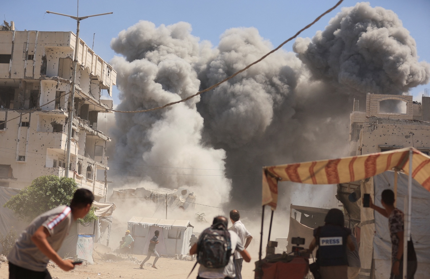 Hamas si prepara all’arrivo dei soldati israeliani a Gaza City