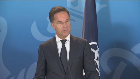 Rutte: la Nato prende molto sul serio le interferenze Gps