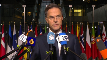 Rutte: Nato e Ue insieme per una «barriera di droni» in difesa dell’Europa