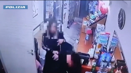 Marito violento arrestato a Catania, le immagini che lo hanno incastrato