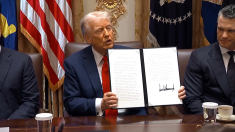 Trump firma la proclamazione per il Columbus Day: «Italiani, siamo tornati. Vi amiamo»