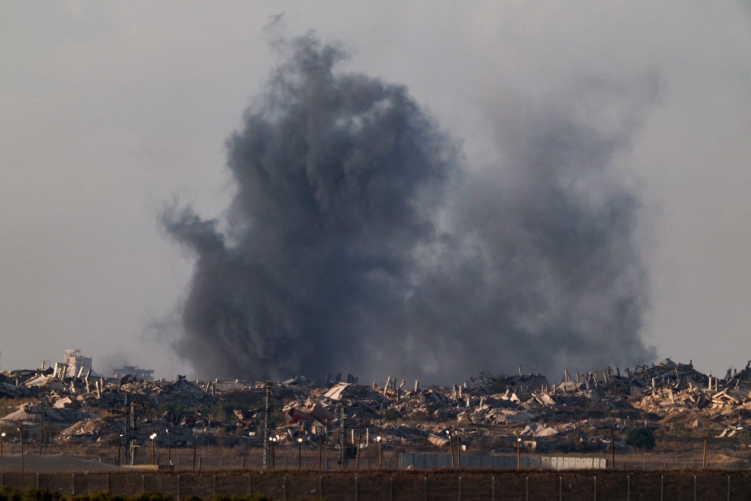 Israele ordina nuovi raid: Hamas non rispetta gli accordi