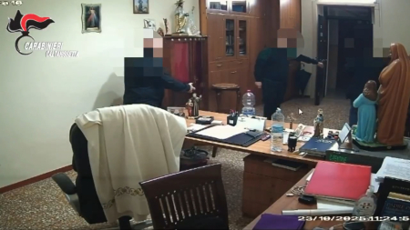 Parroco aggredito a Gela riesce a scappare e a mettersi in salvo